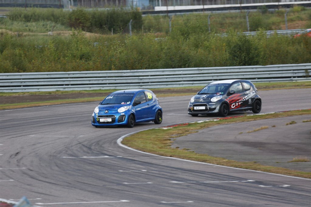 Pitstops afgjorde landskampen på Anderstorp.
(Foto: Grippo)